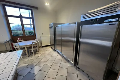 Luxuriöses Ferienhaus mit Pool, Sauna