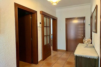 Apartment mit Terrasse