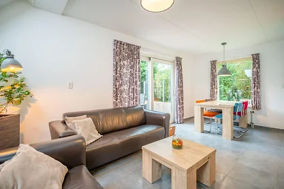 Geschmackvoll und modern eingerichteter...