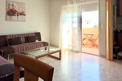 Appartamento a Roquetas de Mar con balcone