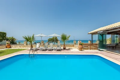 Golden Sand Beach villa