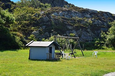 8 person holiday home in KLÖVEDAL