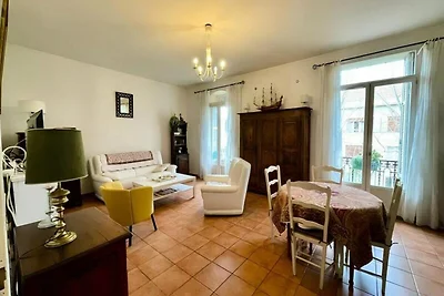 Appartamento a Hyères con balconi a sud