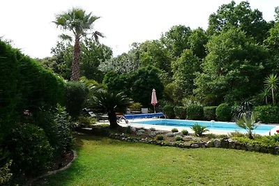 Ferienhaus in Cogolin mit Schwimmbecken