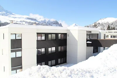 Gerenoveerd appartement met balkon ·...