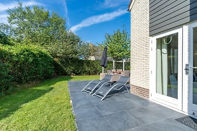 Charmante Villa in der Nähe von Meer und Wald