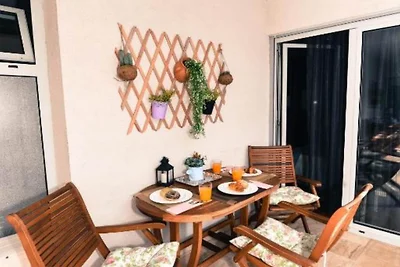 Studio Apartment with Balcony