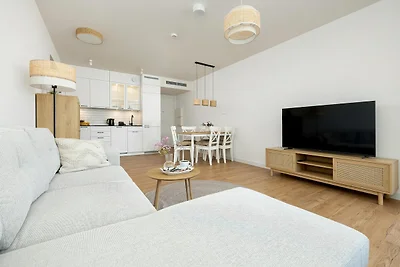 Große Wohnung mit Meerblick, Innenpool