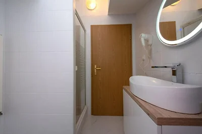 Villa Tomi- Classic Double Room With Sea View...