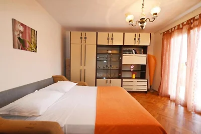 Apartments Mihovilovi