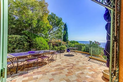 Villa a Les Issambres con piscina