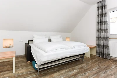 Apt le vacanze con balcone soleggiato a...