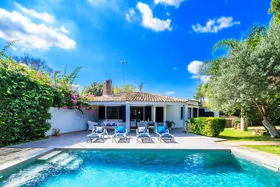 Charmante Villa in der Nähe von Sa Pobla