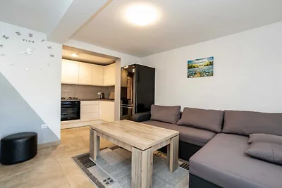 Apartments Robi & Kristina - Two Bedroom Apar...