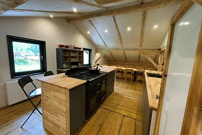 Geräumiges Ferienhaus in Mayrhofen mit Hottub