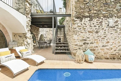 Herrenhaus in Garriguella mit privatem Pool