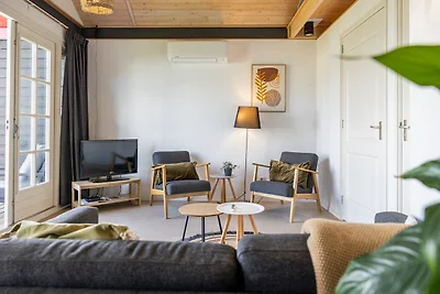 Accogliente chalet con stufa a legna