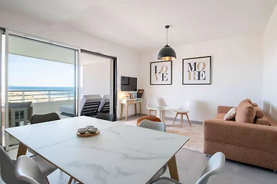Moderne Maisonette mit Terrasse mit Meerblick