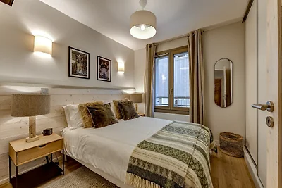 Chic Apartment with Balcony near Chamonix...