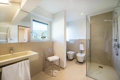 Wohnung in Dorf, Trentino mit Garten