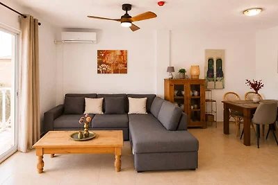 Appartement op zolder met zwembad