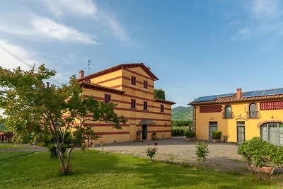 Malerische Wohnung mit eigener Terrasse nahe ...