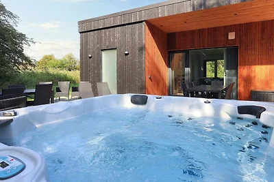 12 Personen Ferienhaus in Væggerløse-By Traum