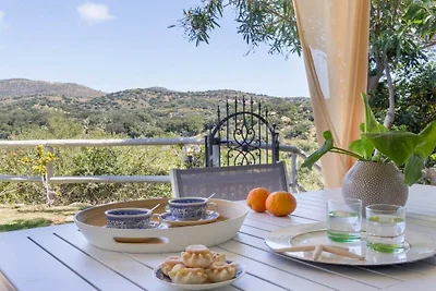 Villa in VILLASIMIUS mit Wifi