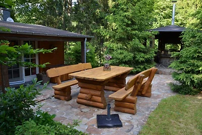 Chalet in Wibrin mit privatem Fischteich