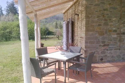 Ferienhaus in Pescia mit Schwimmbecken