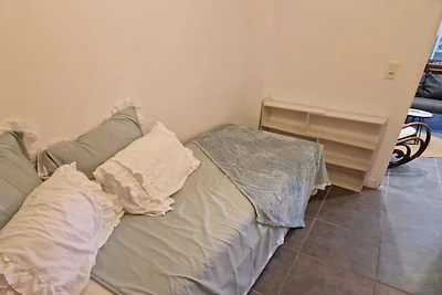 Apartment mit Swimmingpool, WLAN
