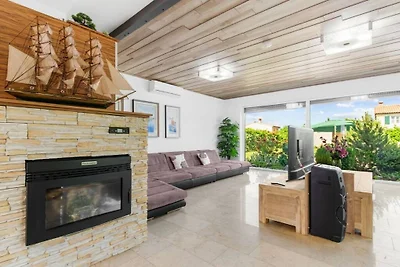 Villa in Barban mit Schwimmbecken