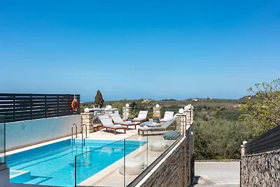 Villa in Rethymno met Zwembad bij Skaleta