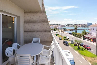 Beautiful apartment with communal pool