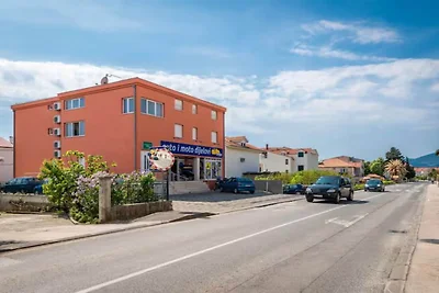 Mise Holiday Apartments - Two bedroom apartme...