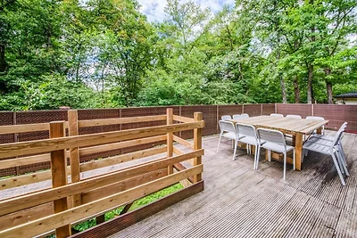 Ampio chalet con sauna e idromassaggio