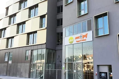 Wohnung in Bordeaux am Seeufer