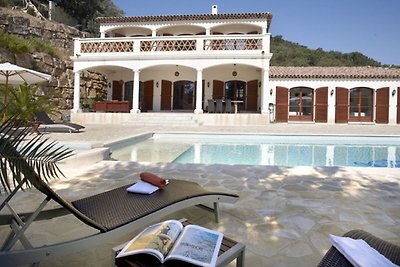 Villa di lusso a Sainte-Maxime con piscina