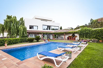 Gemütliches Ferienhaus mit privatem Pool