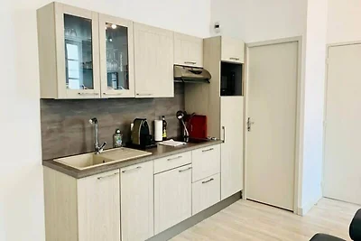 Le Grand Cloutiers, Stadscentrum, LR135