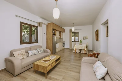 Villa in Panormo mit Pool und Strandnähe