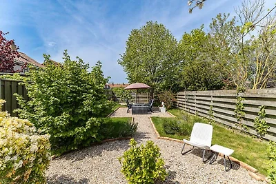 Modernes Ferienhaus in Vrouwenpolder