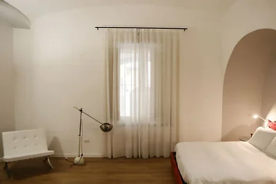 Apartamento en Nápoles con aparcamiento