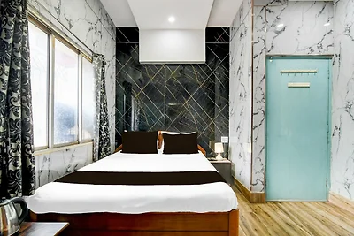 Super Hotel O Serampore Railway Station