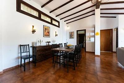 Faro's Sun Beach Villa in Almuñecar