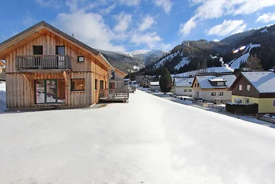 Holzchalet in Hohentauern nahe Skigebiet