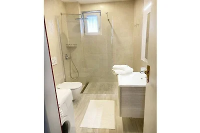 Wohnung in Funtana mit Balkon