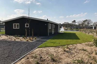 Ferienhaus in Mol mit Terrasse und Wifi