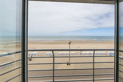 Studio op de 3e verdieping met fenomenaal...