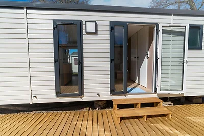 Premium-Wohnwagen in Érezée mit Terrasse